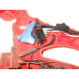 Замена переключателя Black and Decker BV2500 Type 4